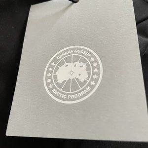 Canada Goose Bump Extender NWT